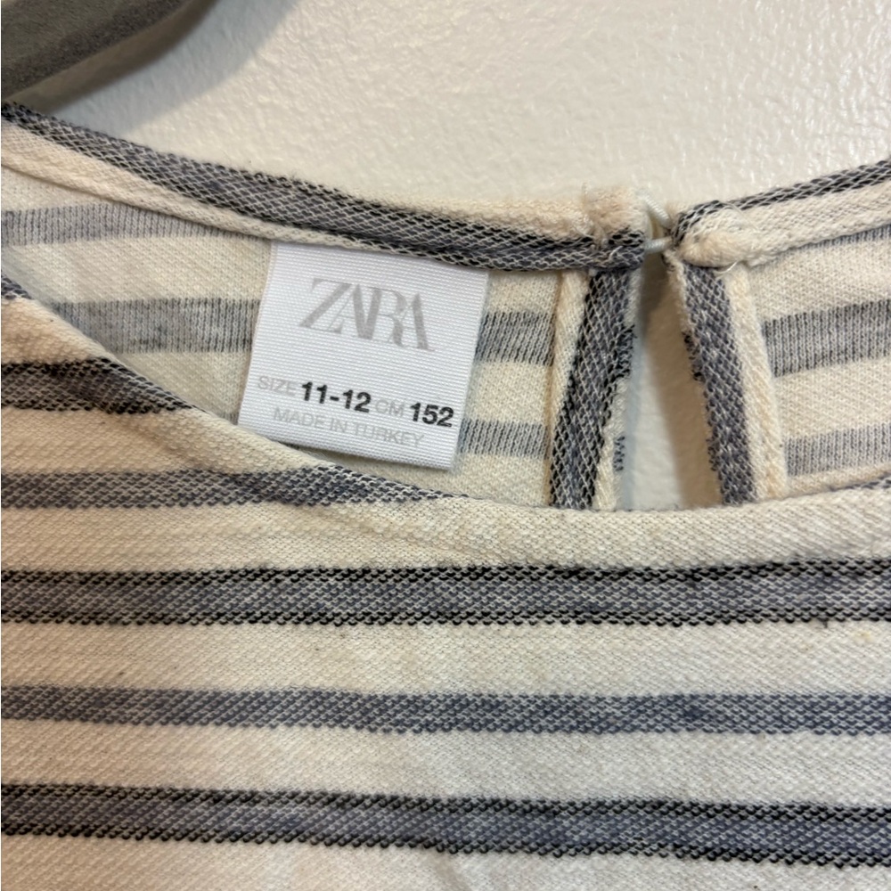 Zara Girls Cream and Gray Striped Sleeveless Jumpsuit - Picture 2 of 4